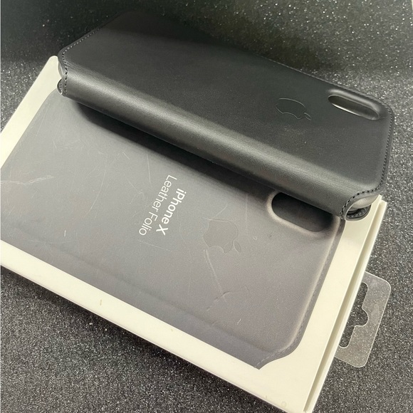 *NIB**APPLE IPHONE X Leather Folio - Black - Picture 8 of 11